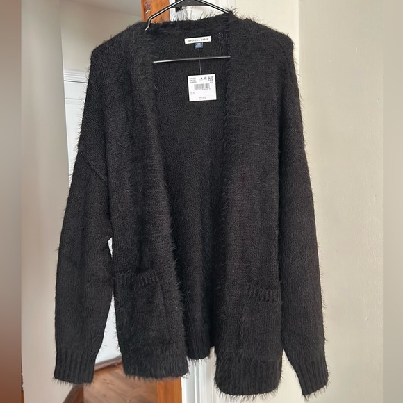 American Eagle Outfitters Whoa So Cozy Fuzzy Cardigan - Picture 5 of 6